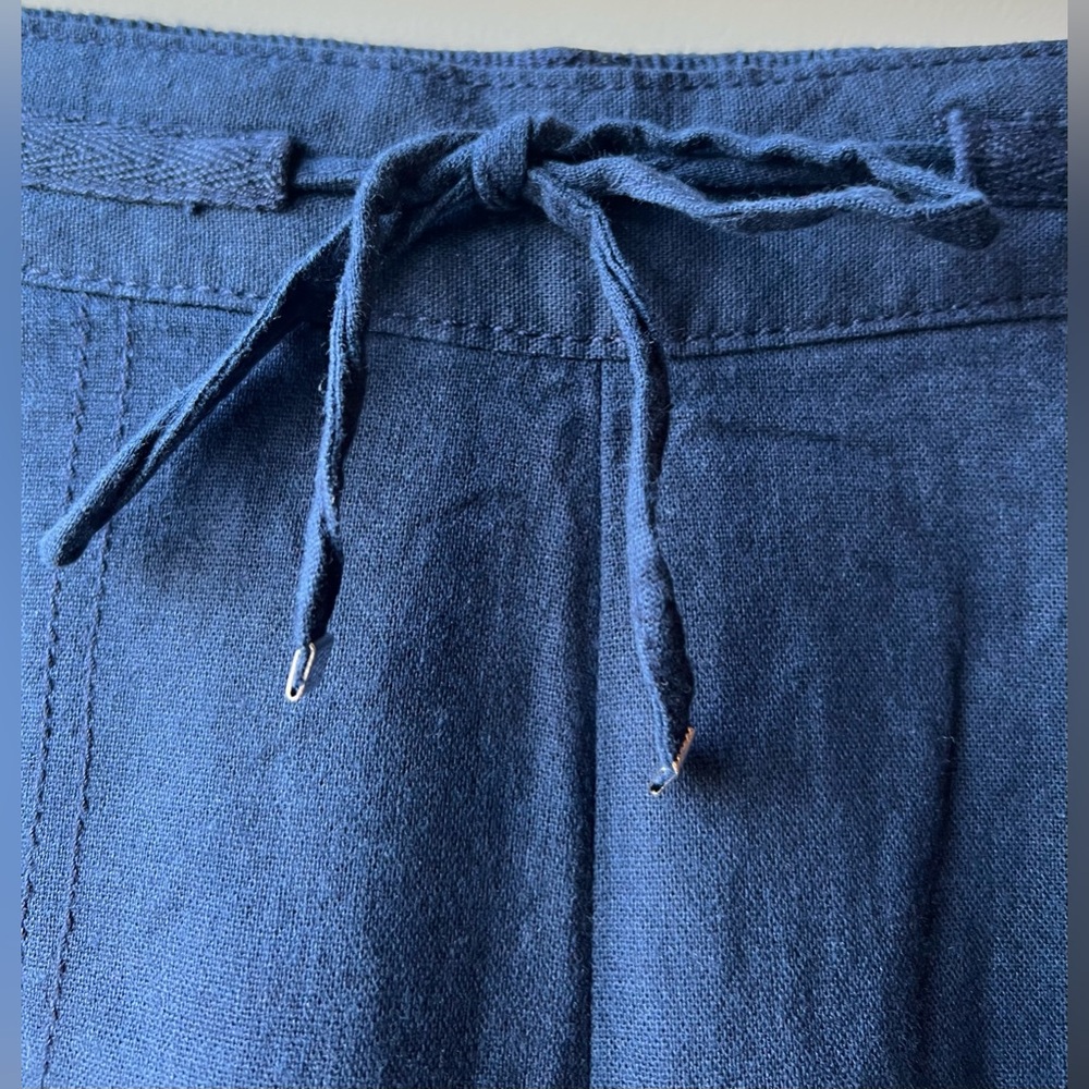 Evans - Size 16 - NWT - Crop Linen Pants - Navy - Front & Back Pockets